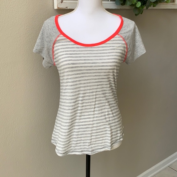 Maurices Tops - CLOSET CLEAROUT CLEARANCE!                           Maurices stripped tee